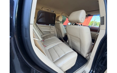 VW Touareg 3.0D* АВТОМАТИК* КОЖА* НА* ПРУЖИНИ* Обслужен - автомобили, коли, обяви за нови и употребявани 7