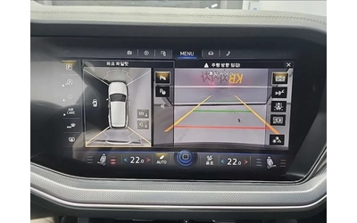 VW Touareg 3.0 V6 TDI / R-lline / 360 КАМЕРИ / ПАНОРАМА /FULL - автомобили, коли, обяви за нови и употребявани 13