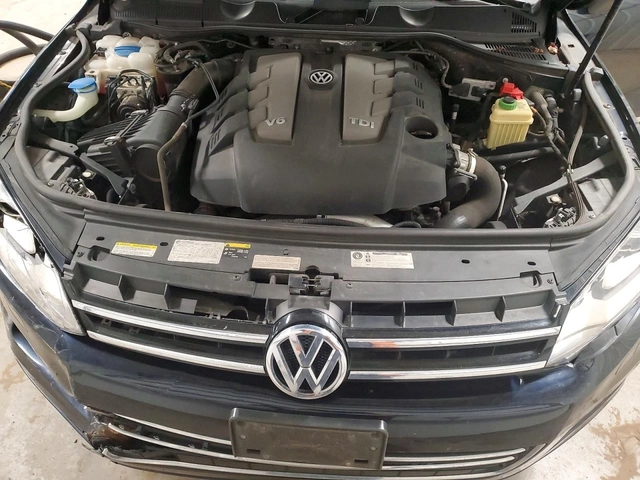 VW Touareg V6 3.0 TDI - автомобили, коли, обяви за нови и употребявани 11