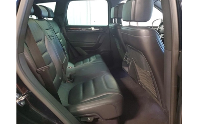 VW Touareg V6 3.0 TDI - автомобили, коли, обяви за нови и употребявани 6