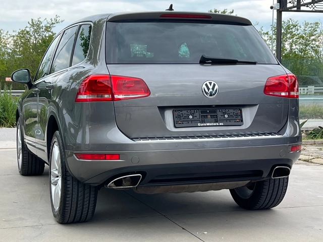 VW Touareg 3.0TDI, 4-MOTION, FULL SERVICE VW-KATO HOB, PANO, - автомобили, коли, обяви за нови и употребявани 5