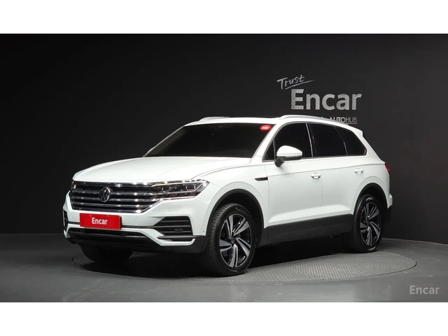 VW Touareg TDI / МАСАЖИ / ОБДУХВАНЕ / ПАМЕТИ / DISTRONIC - автомобили, коли, обяви за нови и употребявани 0