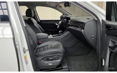 VW Touareg TDI / МАСАЖИ / ОБДУХВАНЕ / ПАМЕТИ / DISTRONIC - автомобили, коли, обяви за нови и употребявани 10