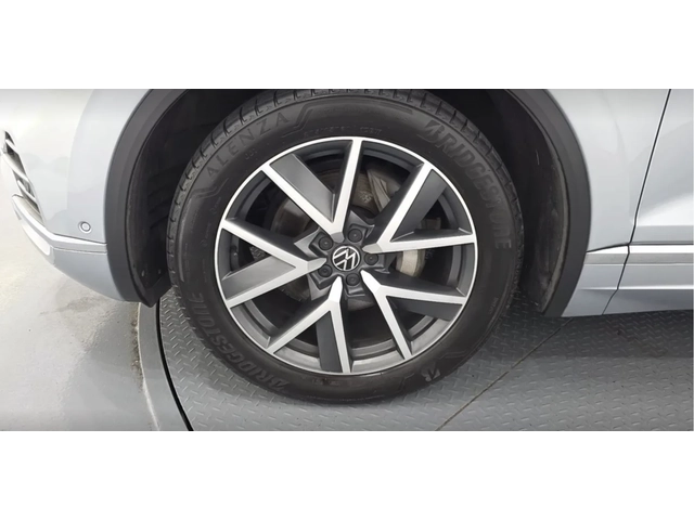 VW Touareg 3.0 TDI | FULL - автомобили, коли, обяви за нови и употребявани 4