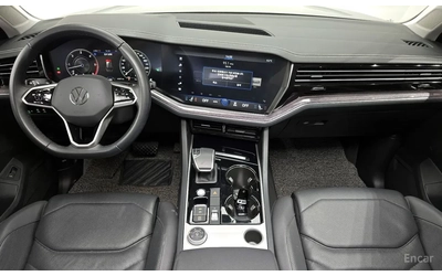 VW Touareg 3.0 TDI / DISTRONIC / ОБДУХВАНЕ / ПАНОРАМА - автомобили, коли, обяви за нови и употребявани 6