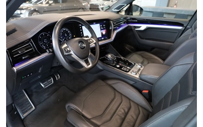 VW Touareg R-LINE* IQ HD MATRIX* HEAD UP* DYNAUDIO* PANO!!! - автомобили, коли, обяви за нови и употребявани 8