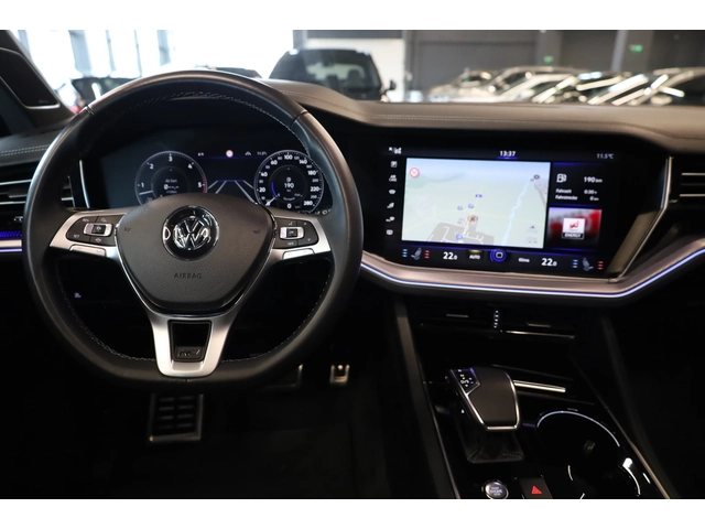 VW Touareg R-LINE* IQ HD MATRIX* HEAD UP* DYNAUDIO* PANO!!! - автомобили, коли, обяви за нови и употребявани 9