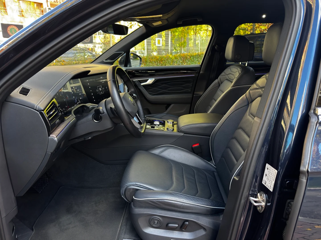 VW Touareg Elegance PA 3.0 V6 TDI SCR 4MOT - автомобили, коли, обяви за нови и употребявани 5