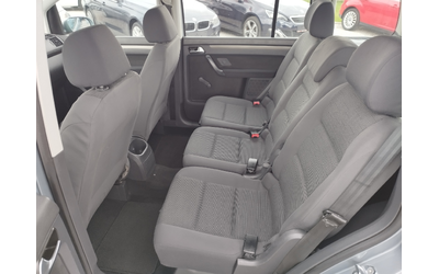 VW Touran 1.6I 102 к.с. - автомобили, коли, обяви за нови и употребявани 11