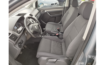VW Touran 1.6I 102 к.с. - автомобили, коли, обяви за нови и употребявани 13
