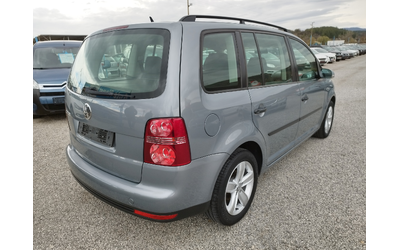 vw-touran-1-6i-102-k-s - 1