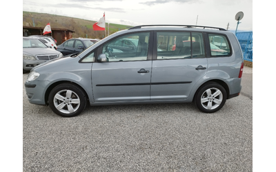 VW Touran 1.6I 102 к.с. - автомобили, коли, обяви за нови и употребявани 6