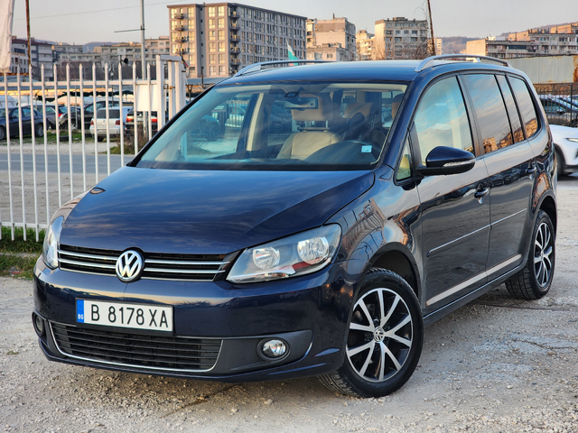 VW Touran 1.6TDI DSG - автомобили, коли, обяви за нови и употребявани 1