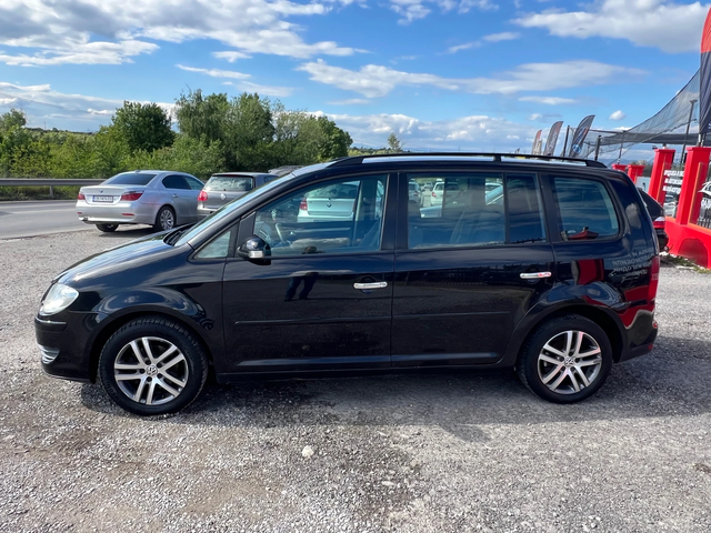 VW Touran 2.0/ ЛИЗИНГ!!!!! - автомобили, коли, обяви за нови и употребявани 4