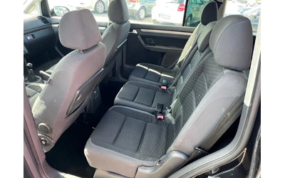 VW Touran 2.0/ ЛИЗИНГ!!!!! - автомобили, коли, обяви за нови и употребявани 8