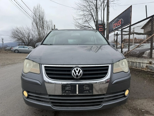 VW Touran 2, 000 TDI EURO4 - автомобили, коли, обяви за нови и употребявани 1