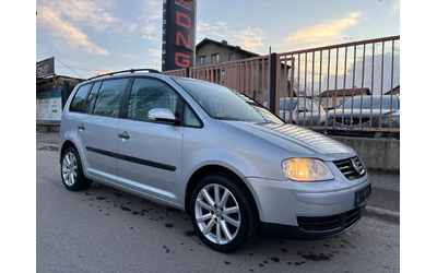 vw-touran - 0