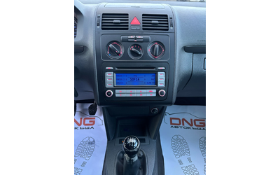 VW Touran 1, 600 EURO4 - автомобили, коли, обяви за нови и употребявани 12