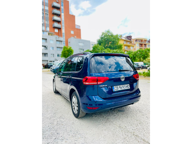 VW Touran 2.0 TDI - автомобили, коли, обяви за нови и употребявани 3