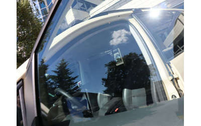 VW Touran 2.0TDI/DSG/Навигация/Кожа/Мулти Волан/Автопилот - автомобили, коли, обяви за нови и употребявани 11