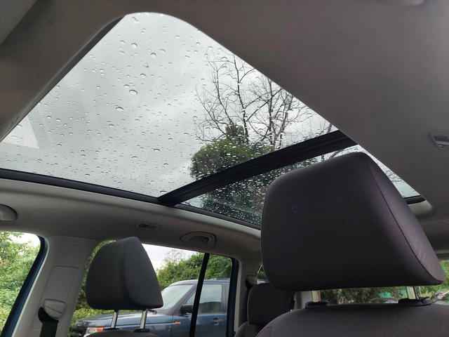 VW Touran 2, 0TDI AUT 7MECTA - автомобили, коли, обяви за нови и употребявани 12