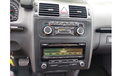 VW Touran 2, 0TDI AUT 7MECTA - автомобили, коли, обяви за нови и употребявани 7