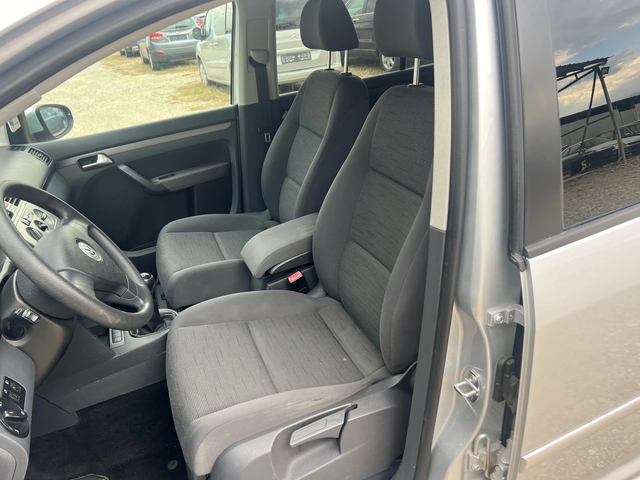 VW Touran 1.4 TSI- 140к.с. 6+ 1 / Италия - автомобили, коли, обяви за нови и употребявани 10