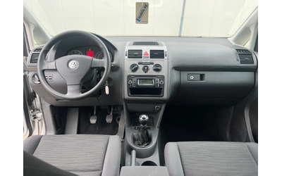 VW Touran 1.4 TSI- 140к.с. 6+ 1 / Италия - автомобили, коли, обяви за нови и употребявани 16