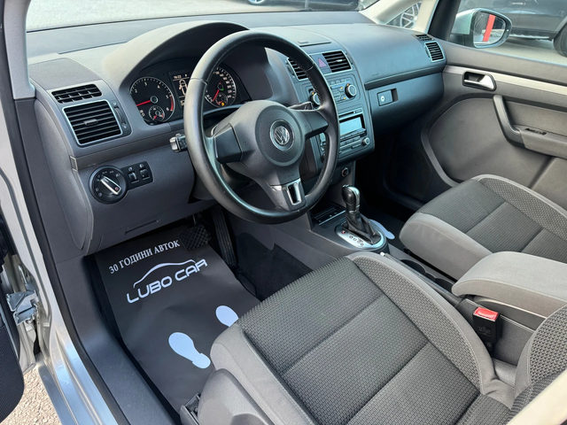 VW Touran 1.6TDI-АВТОМАТИК- - автомобили, коли, обяви за нови и употребявани 8