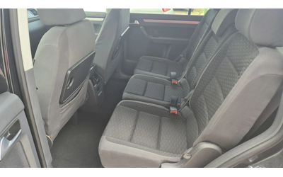 VW Touran 2.0TDI 140к.с Автомат ВММ - автомобили, коли, обяви за нови и употребявани 12