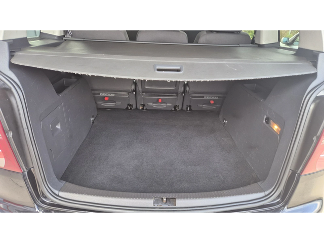 VW Touran 2.0TDI 140к.с Автомат ВММ - автомобили, коли, обяви за нови и употребявани 15