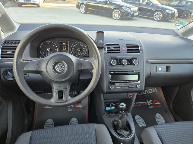 VW Touran 1.6TDI-105кс= 7МЕСТА= 6СК= ПОДГРЕВ= АВТОПИЛОТ - автомобили, коли, обяви за нови и употребявани 10