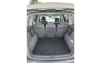 VW Touran 2.0, 140к.с. Highline, ТОП - автомобили, коли, обяви за нови и употребявани 6