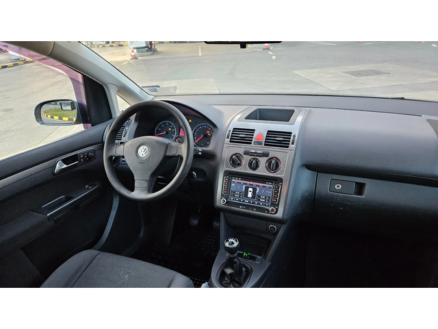 VW Touran 2.0 GAZ/ NAVIG/KLIMATRON/7mesta - автомобили, коли, обяви за нови и употребявани 11