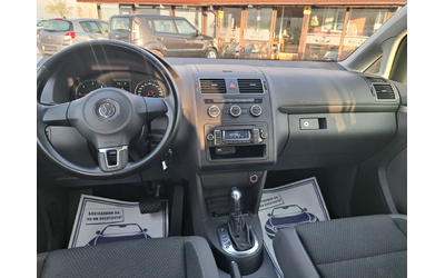 VW Touran 1, 6 tdi DSG - автомобили, коли, обяви за нови и употребявани 12