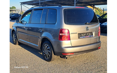VW Touran 2, 0 ECOFUEL - автомобили, коли, обяви за нови и употребявани 6