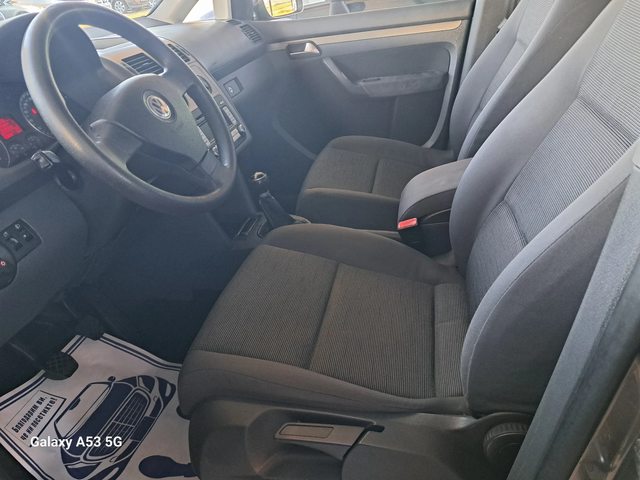 VW Touran 2, 0 ECOFUEL - автомобили, коли, обяви за нови и употребявани 7