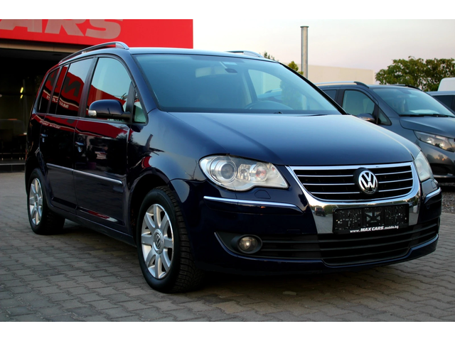 VW Touran 2.0TDI СОБСТВЕН ЛИЗИНГ - автомобили, коли, обяви за нови и употребявани 1