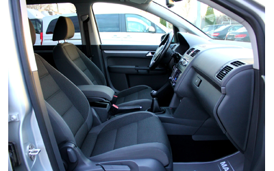 VW Touran 1.6TDI 7 МЕСТА СОБСТВЕН ЛИЗИНГ - автомобили, коли, обяви за нови и употребявани 11
