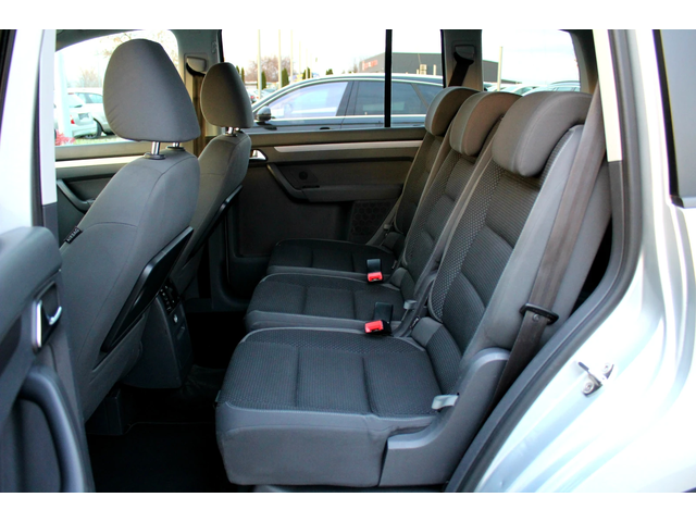 VW Touran 1.6TDI 7 МЕСТА СОБСТВЕН ЛИЗИНГ - автомобили, коли, обяви за нови и употребявани 12