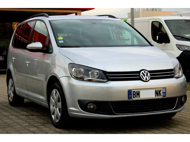 VW Touran 1.6TDI 7 МЕСТА СОБСТВЕН ЛИЗИНГ - автомобили, коли, обяви за нови и употребявани 1