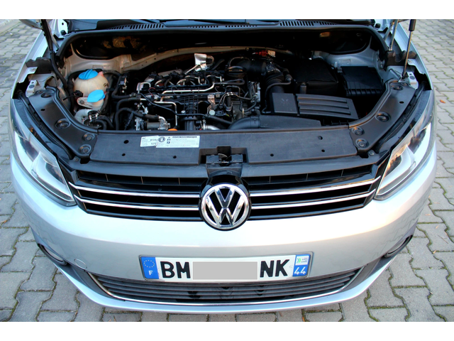 VW Touran 1.6TDI 7 МЕСТА СОБСТВЕН ЛИЗИНГ - автомобили, коли, обяви за нови и употребявани 7
