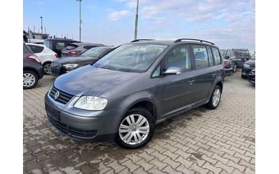 vw-touran - 0
