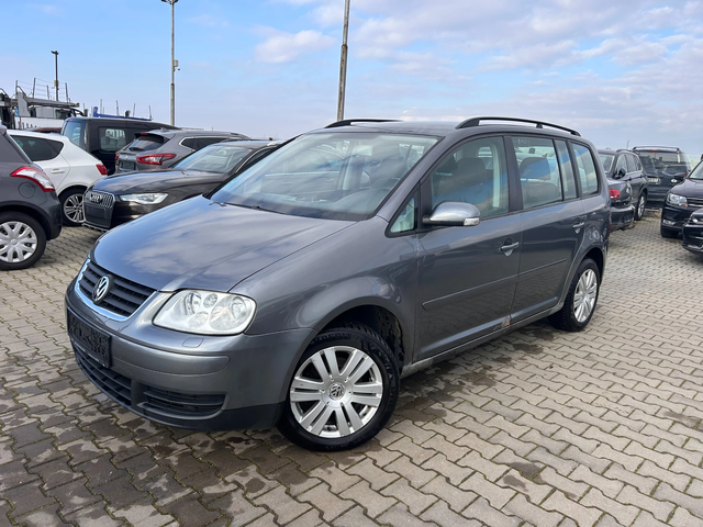 VW Touran 2.0TDI AVTOMAT EURO 4 - автомобили, коли, обяви за нови и употребявани 0