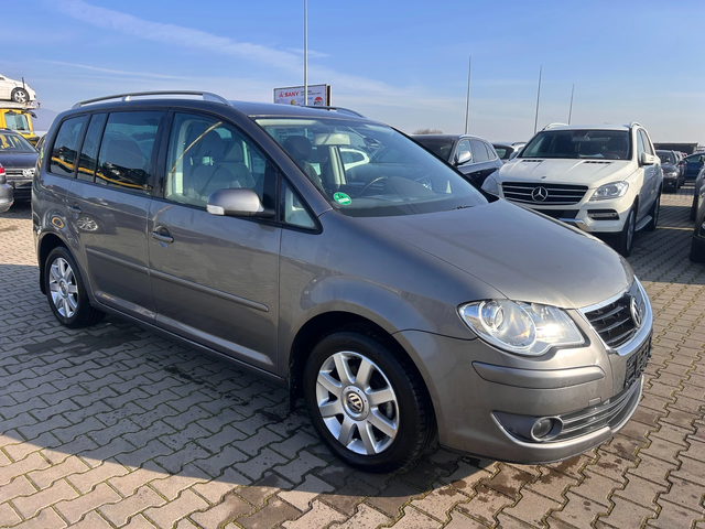 VW Touran 1.9TDI EURO 4 - автомобили, коли, обяви за нови и употребявани 3
