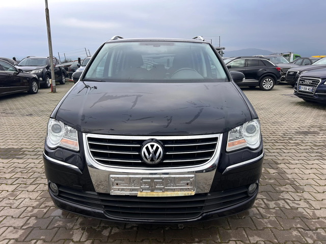 VW Touran 2.0METAN EURO 4 - автомобили, коли, обяви за нови и употребявани 2