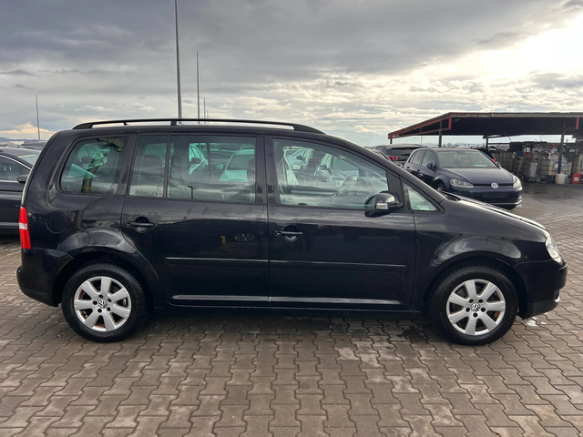 VW Touran 2.0TDI NAVI 6+ 1 EURO 4 - автомобили, коли, обяви за нови и употребявани 4