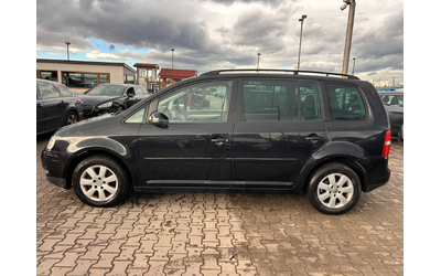 VW Touran 2.0TDI NAVI 6+ 1 EURO 4 - автомобили, коли, обяви за нови и употребявани 8