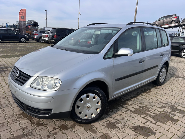 VW Touran 1.9TDI EURO 4 - автомобили, коли, обяви за нови и употребявани 0