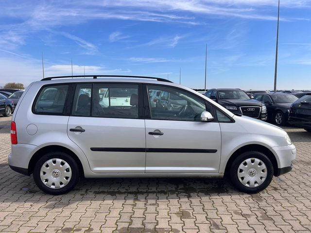 VW Touran 1.9TDI EURO 4 - автомобили, коли, обяви за нови и употребявани 4